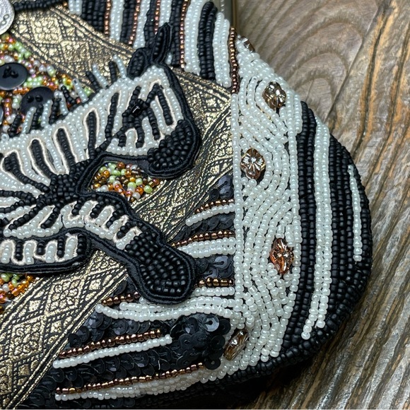New ~ Coldwater Creek Safari Beaded Bag - Picture 6 of 13